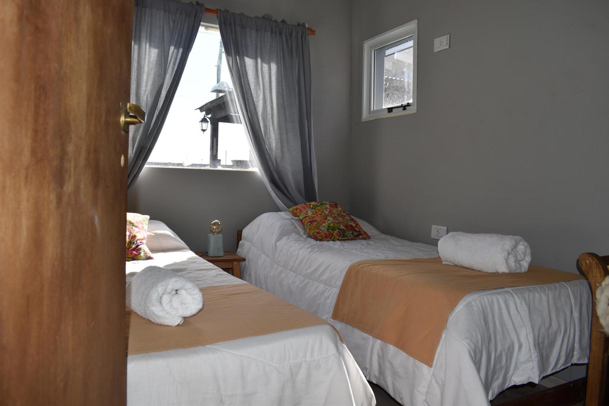 Hotel Cabanas Aparts Tierra De Glaciares El Calafate Exterior foto